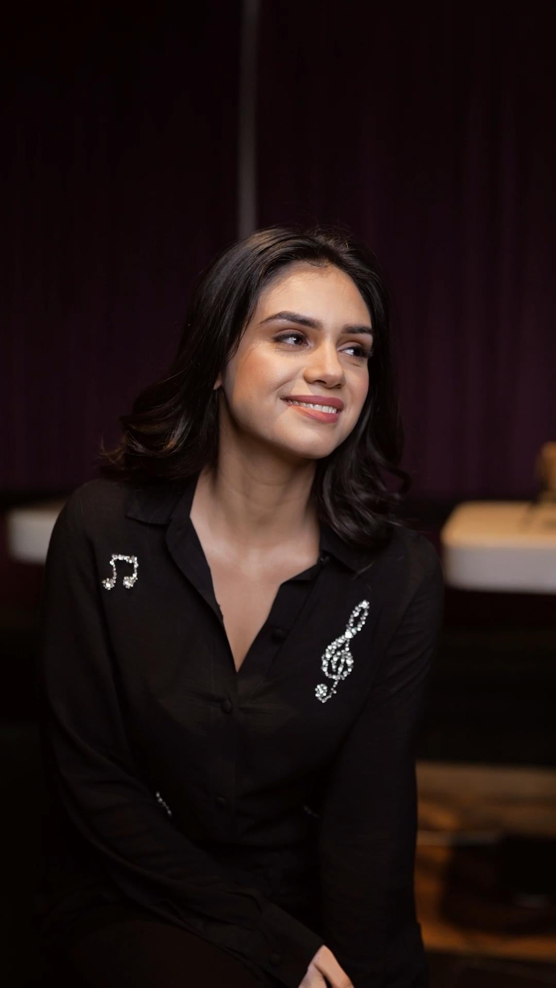 DAZZLING BLACK MUSIC SHIRT