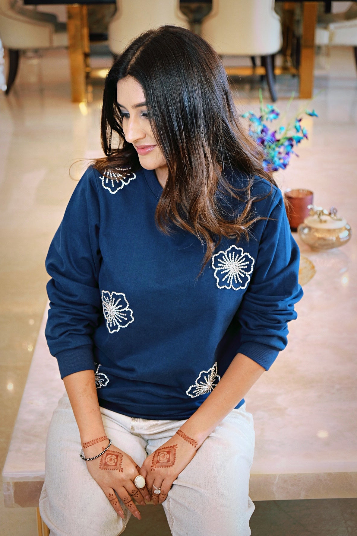 So-Stylish Sarwoski Navy Sweatshirt