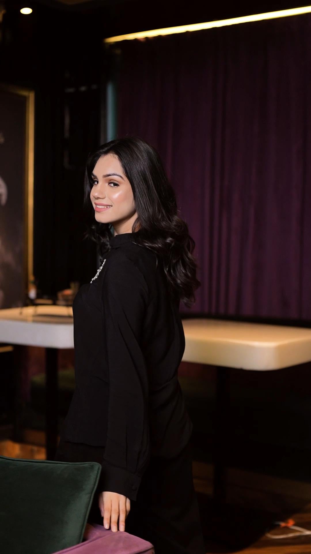 DAZZLING BLACK MUSIC SHIRT