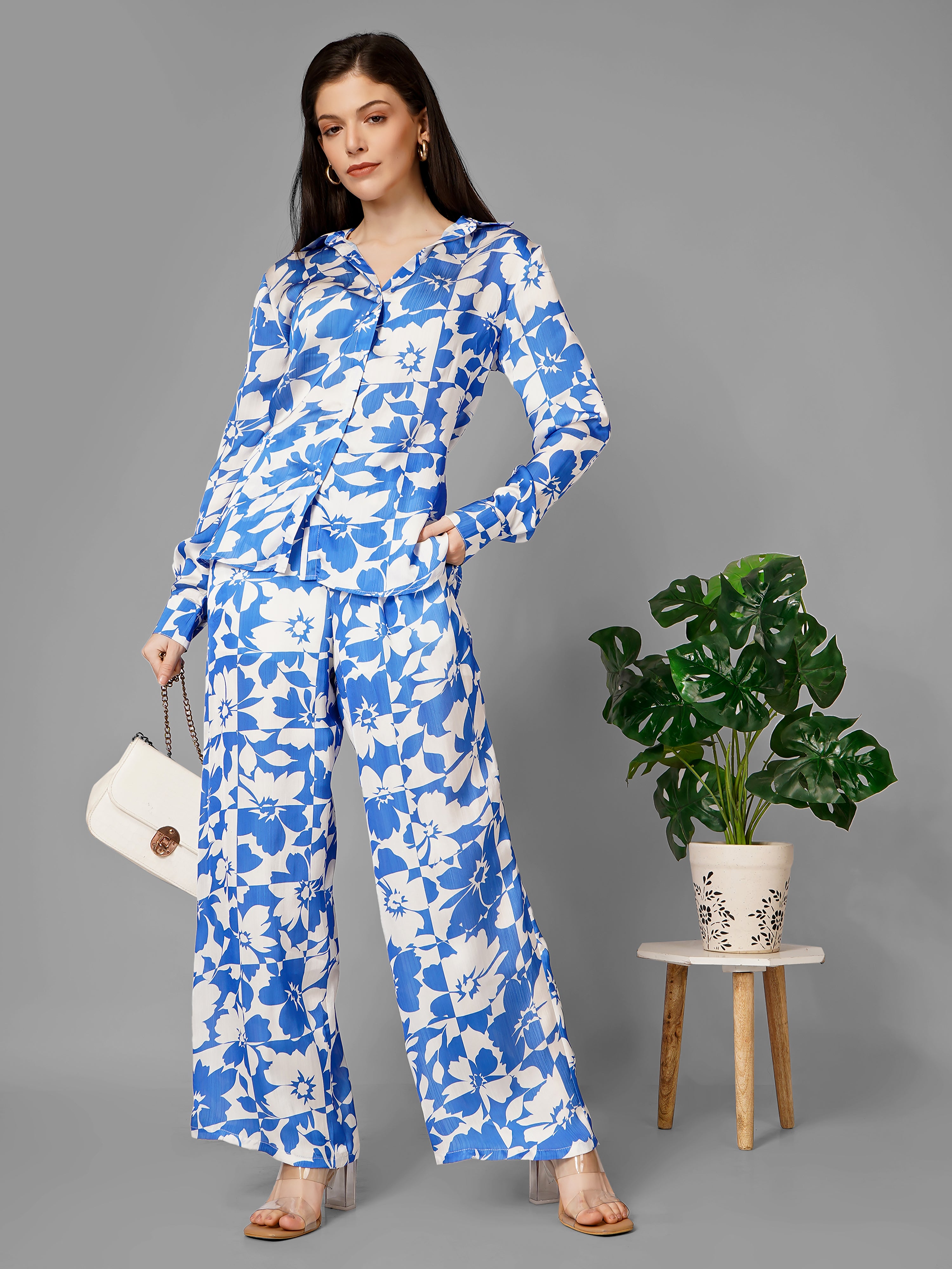 All About Printed Basic shirt