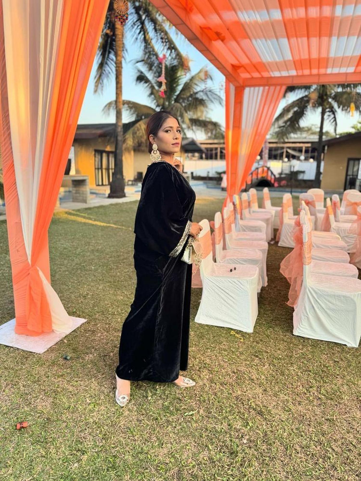 Black & Gold Velvet Kaftan