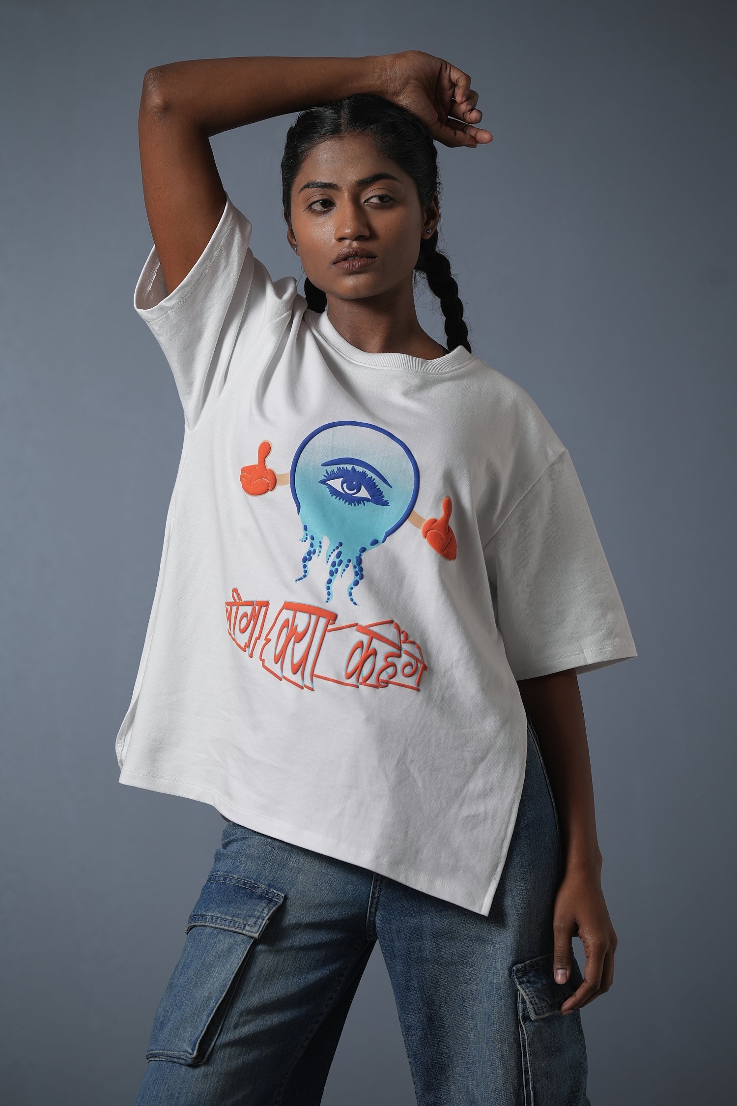 LOG KYA KAHE GAY TEE WHITE