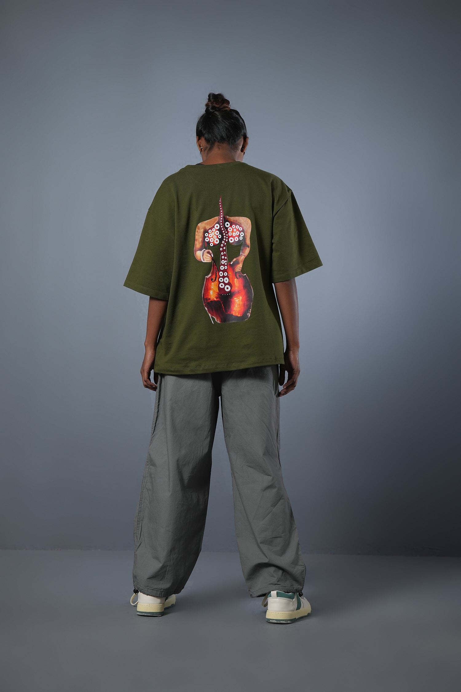 SUCKERS OF THE GUITAR TEE