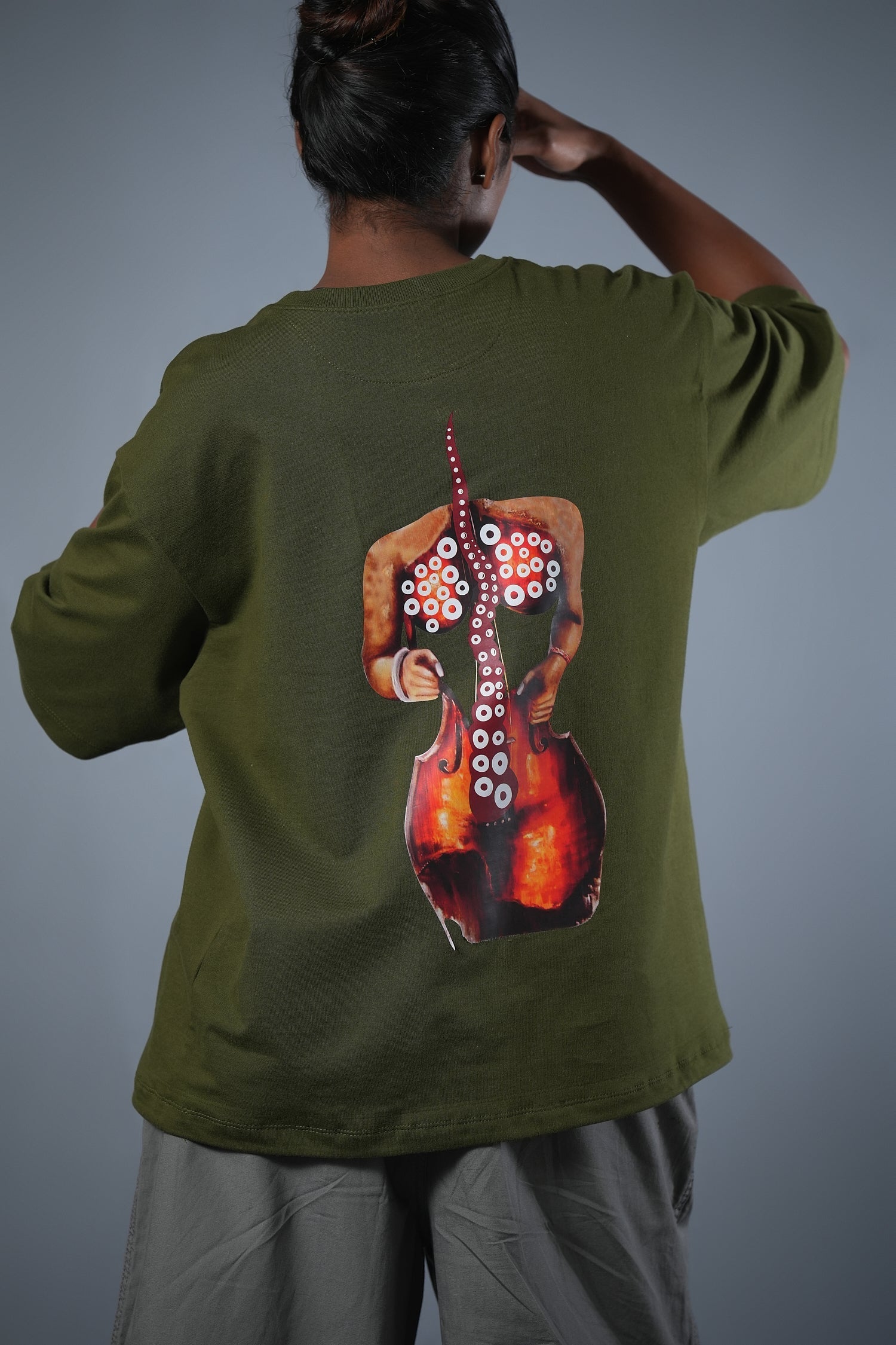 SUCKERS OF THE GUITAR TEE