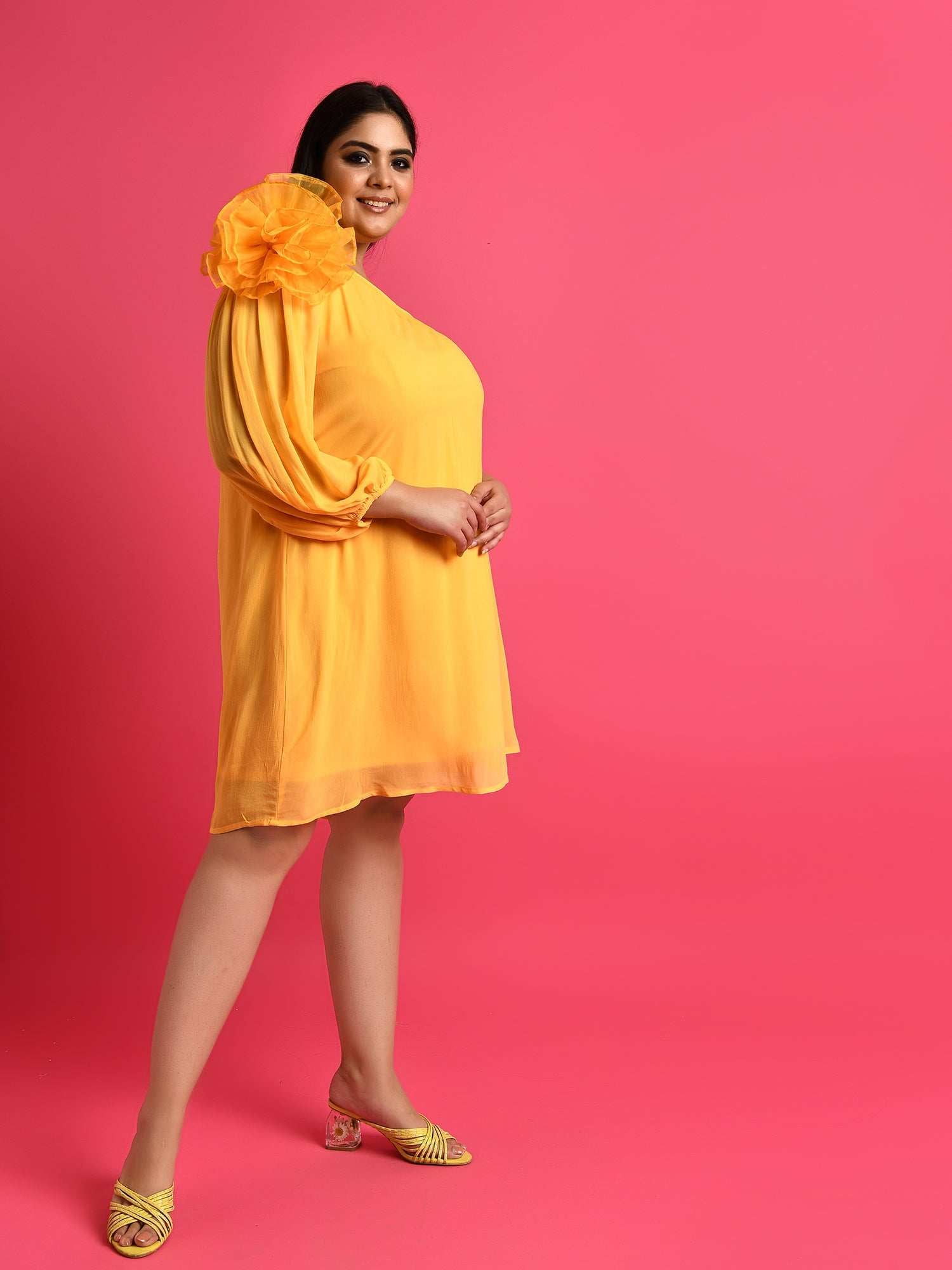 attic curves luxury vacay oversize floral loose dress