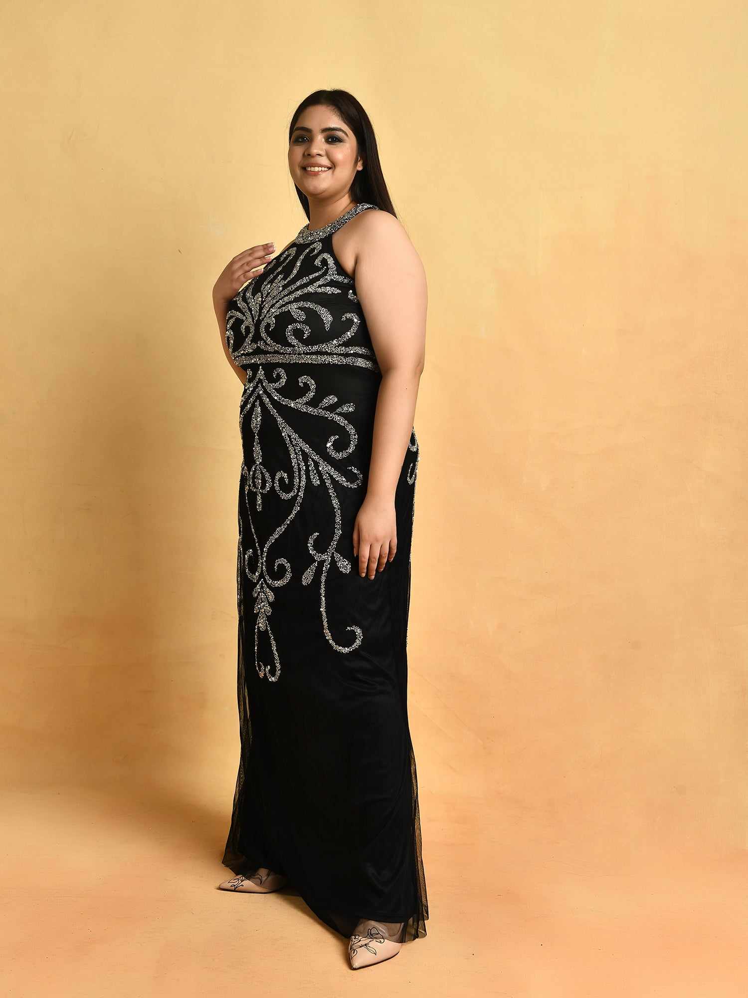 attic curves live for tonight black gown