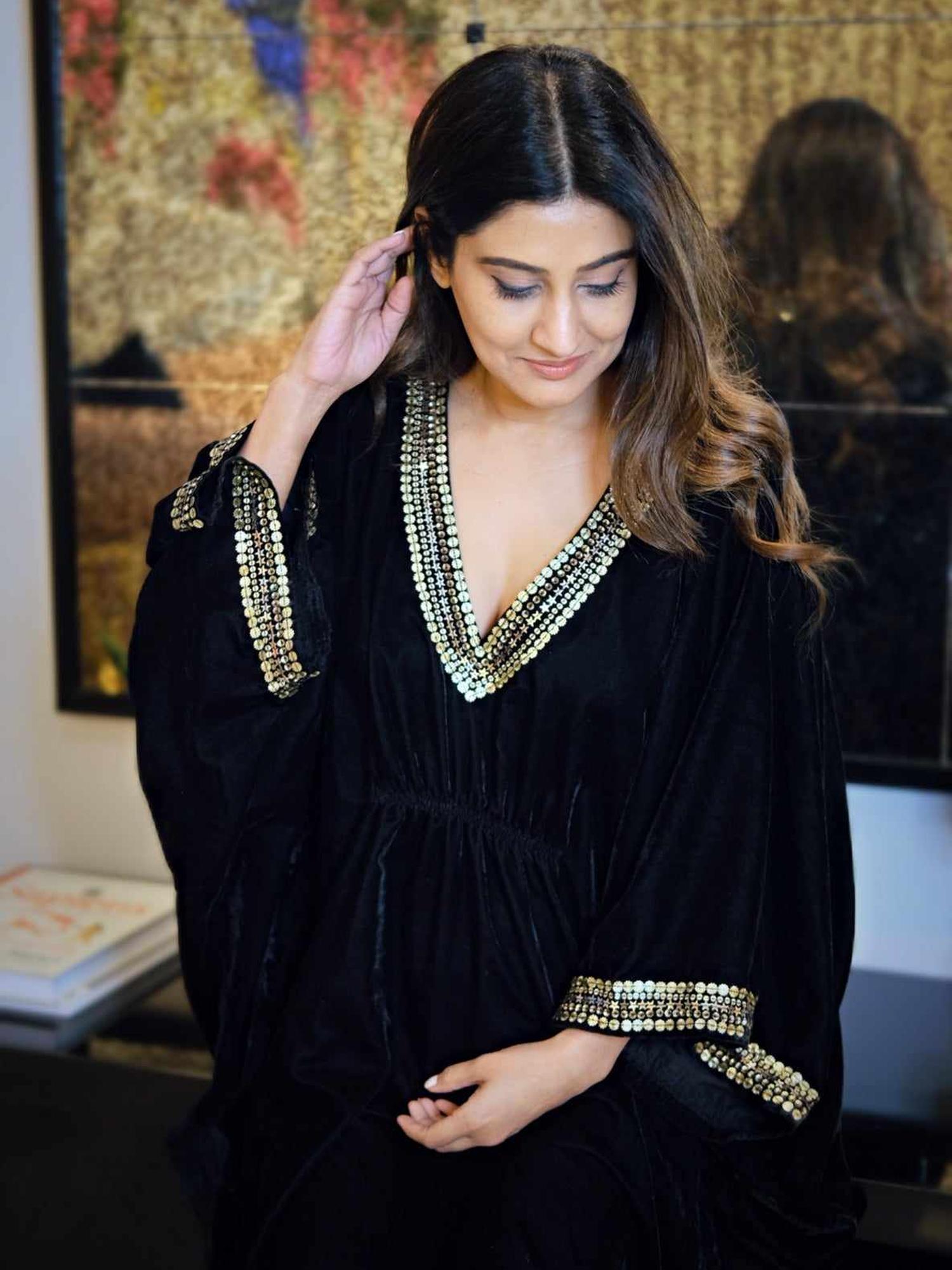 Buy Black & Gold Velvet Kaftan Dress Online