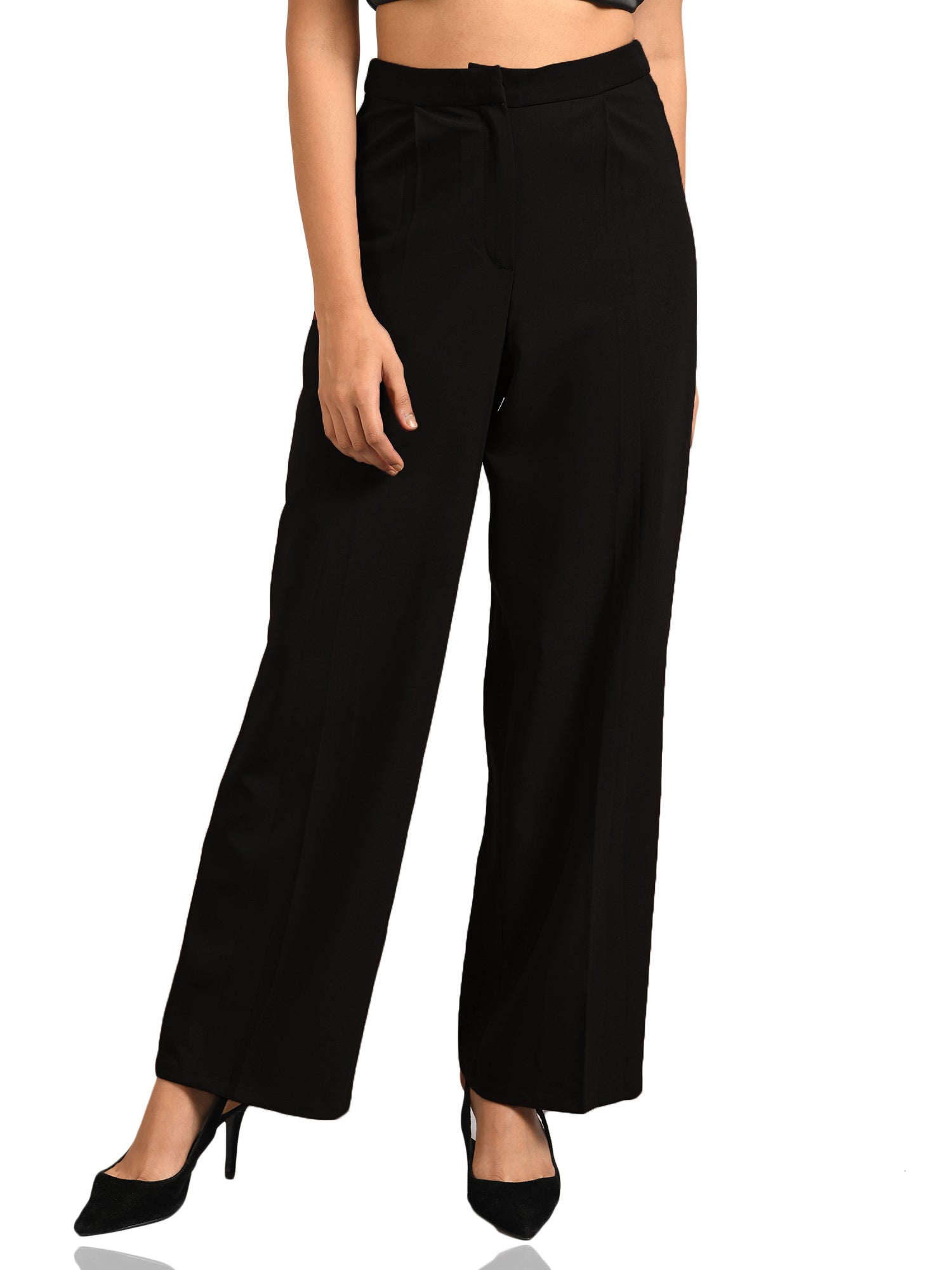 regular fit black pant