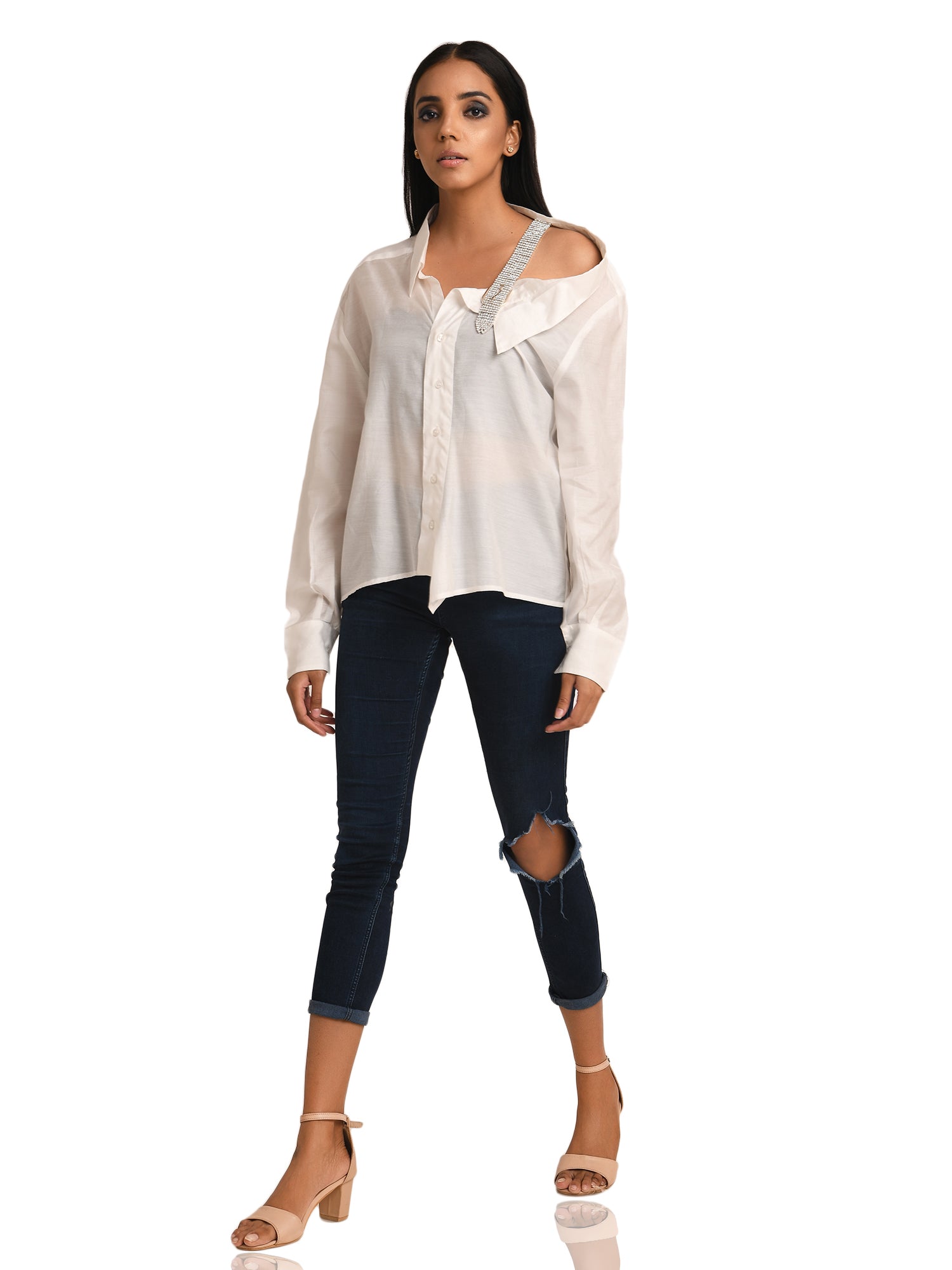 not your basic white shirt wih decatur detail