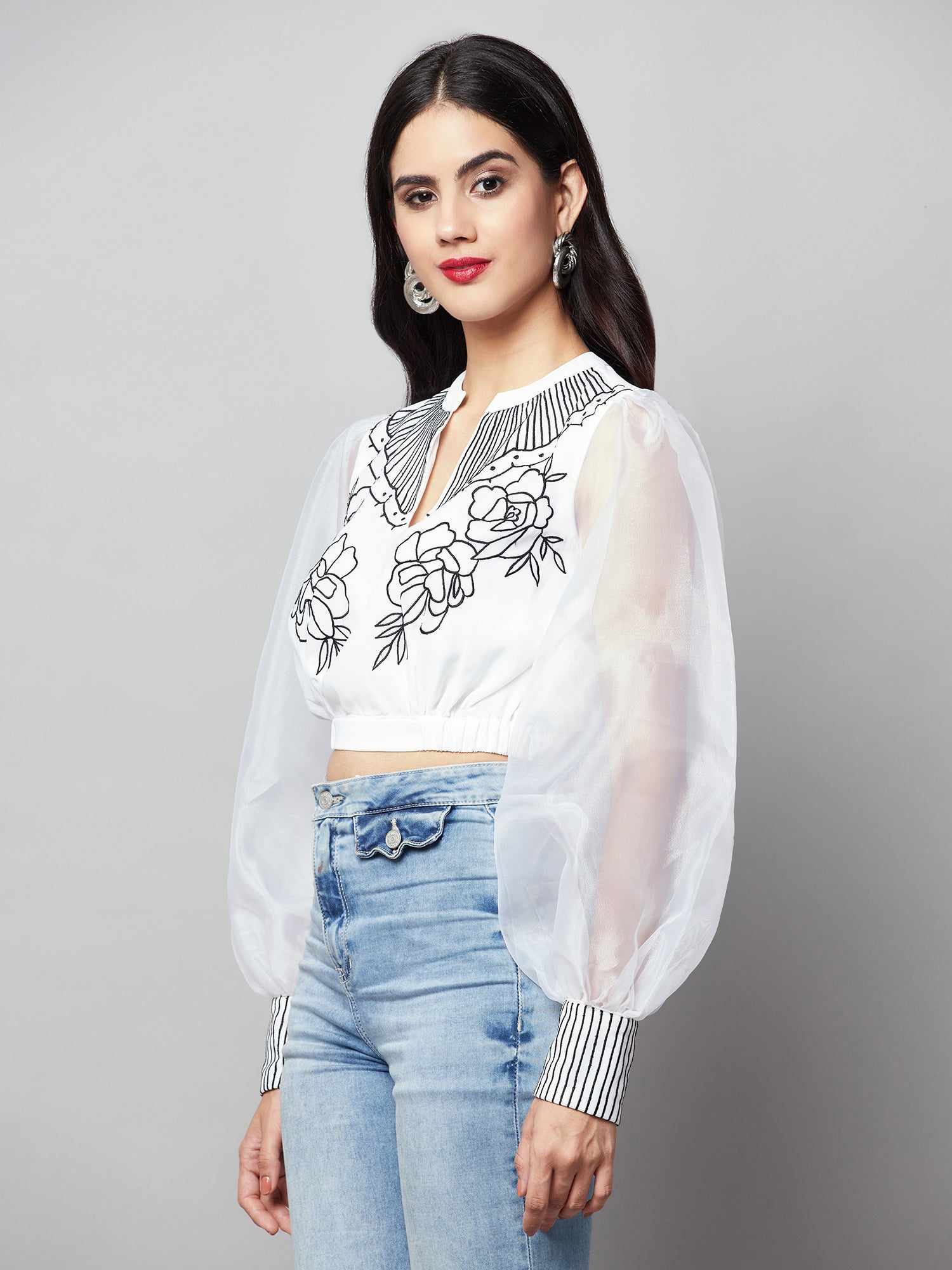 ivory noir intricacy top