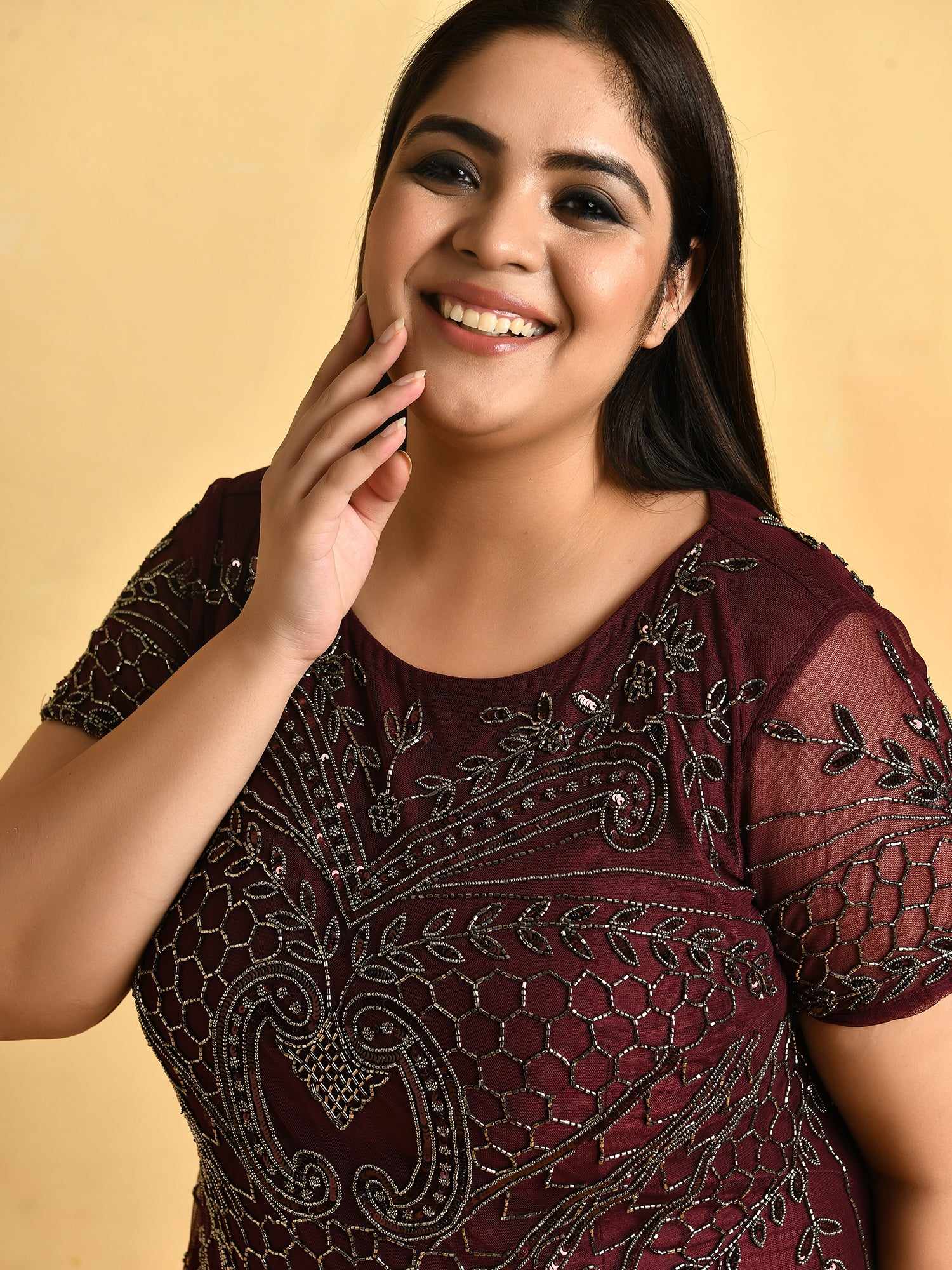 attic curves diva wine gown