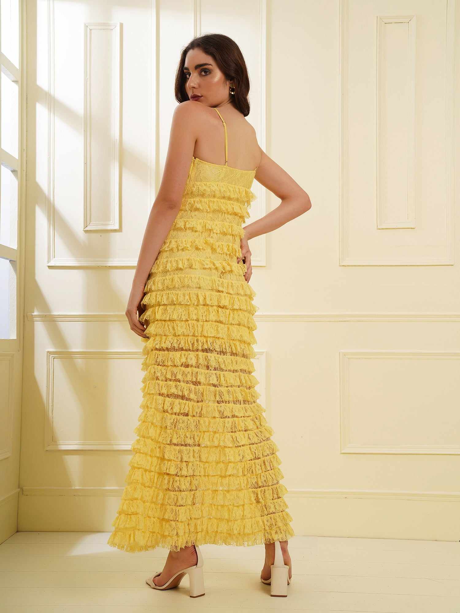 slay on yellow summer dress