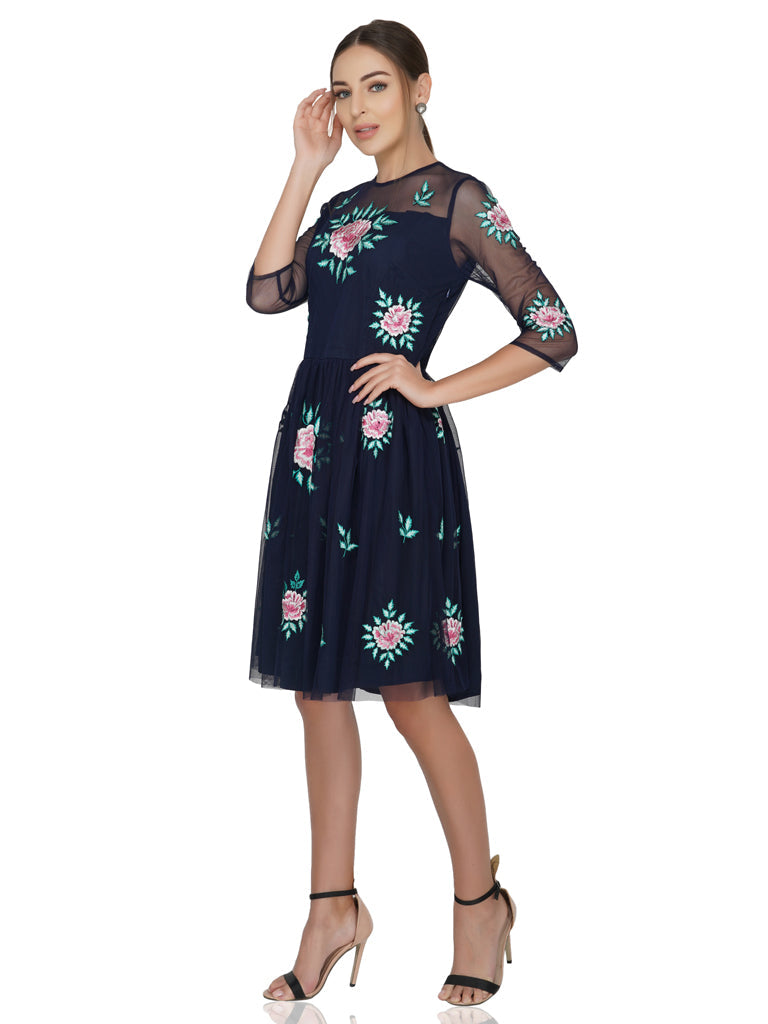 rose embroidery tulle dress
