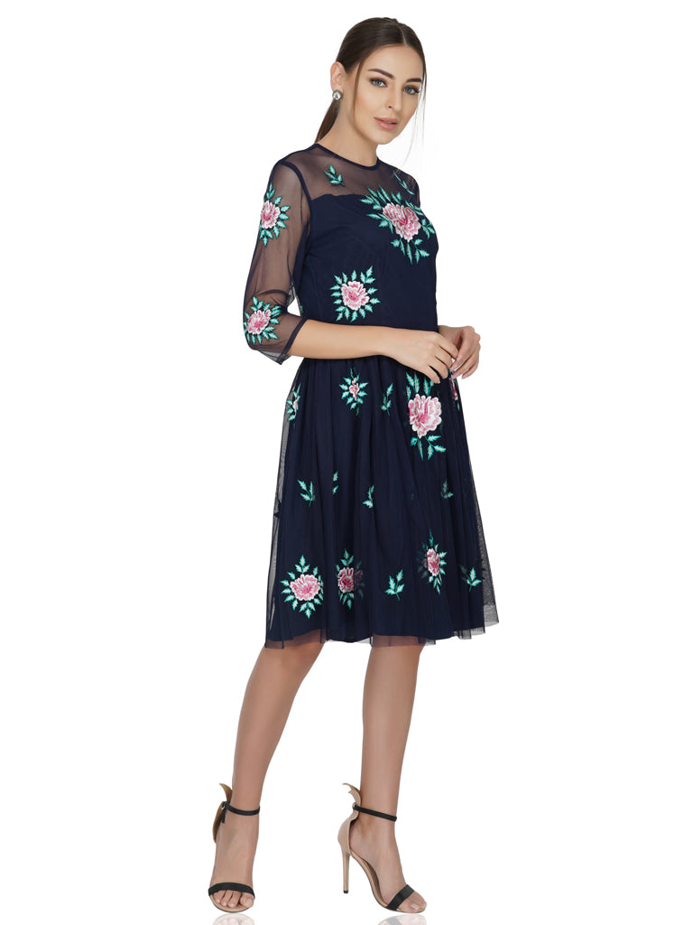 rose embroidery tulle dress