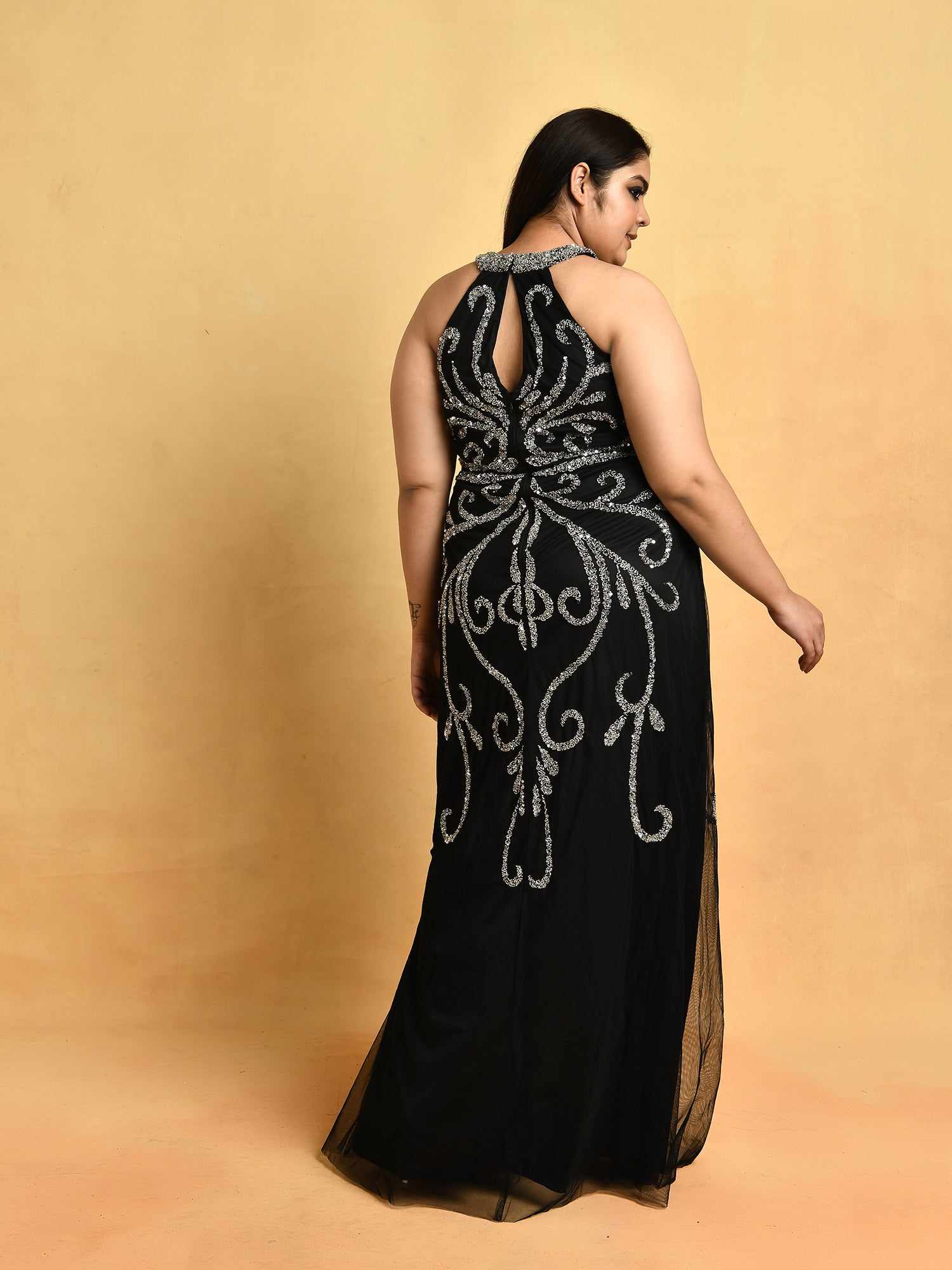 attic curves live for tonight black gown