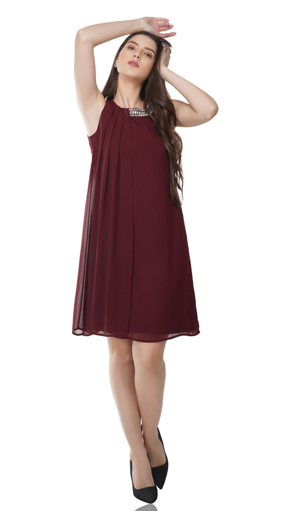 mirror neck pleated panel dress