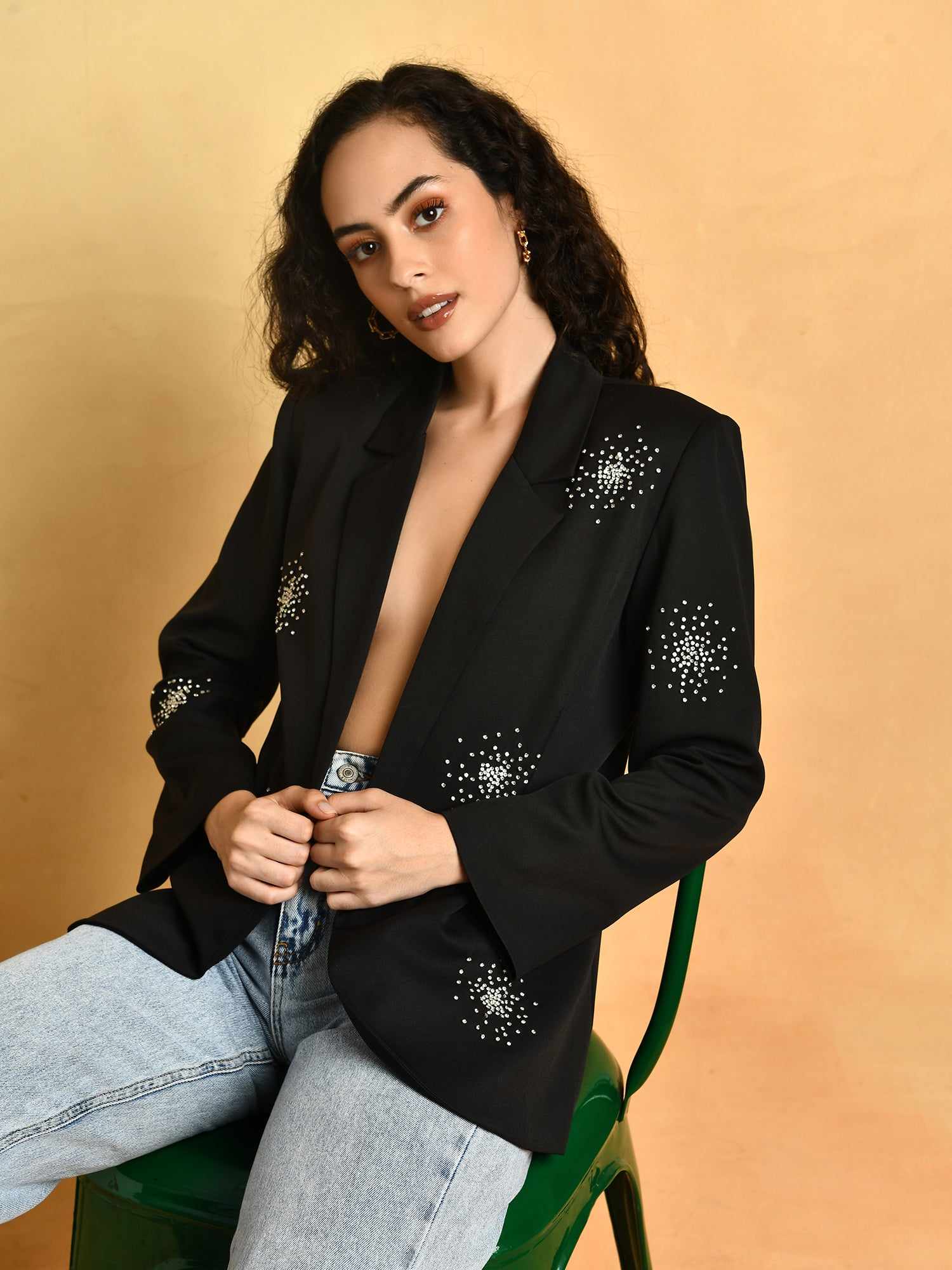 be bossy black deluxe blazer