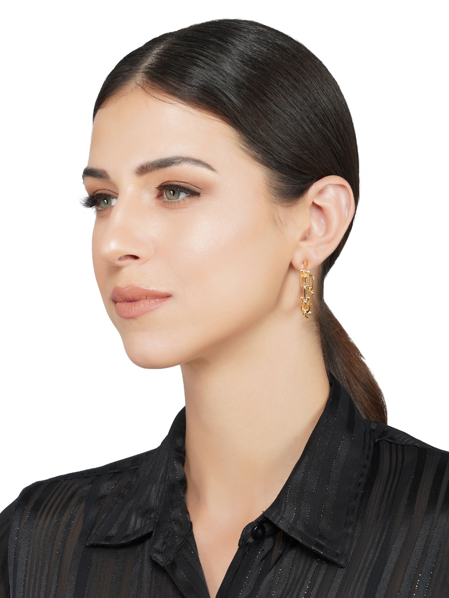 gold classify link earrings