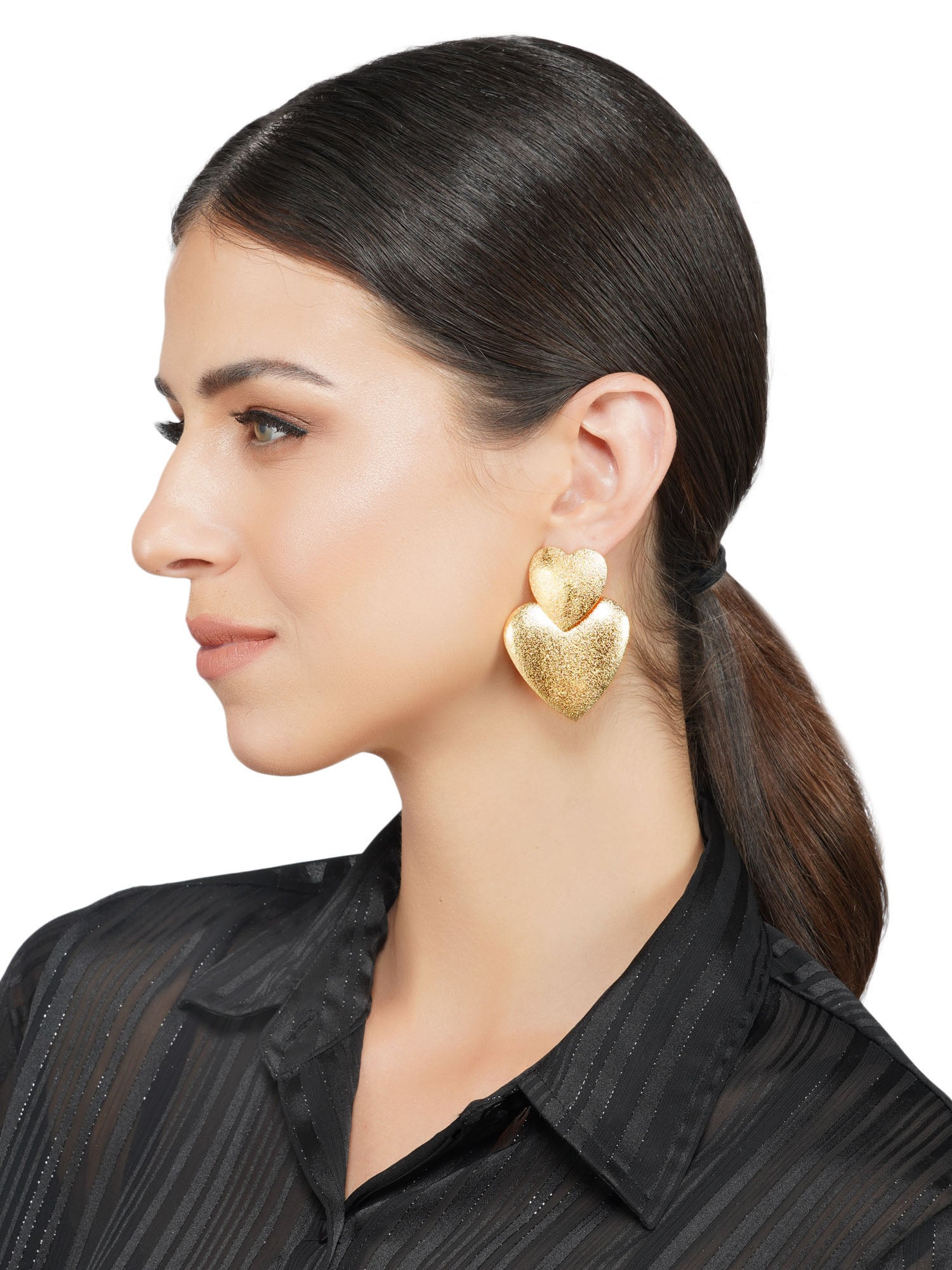 gold lover heart earrings