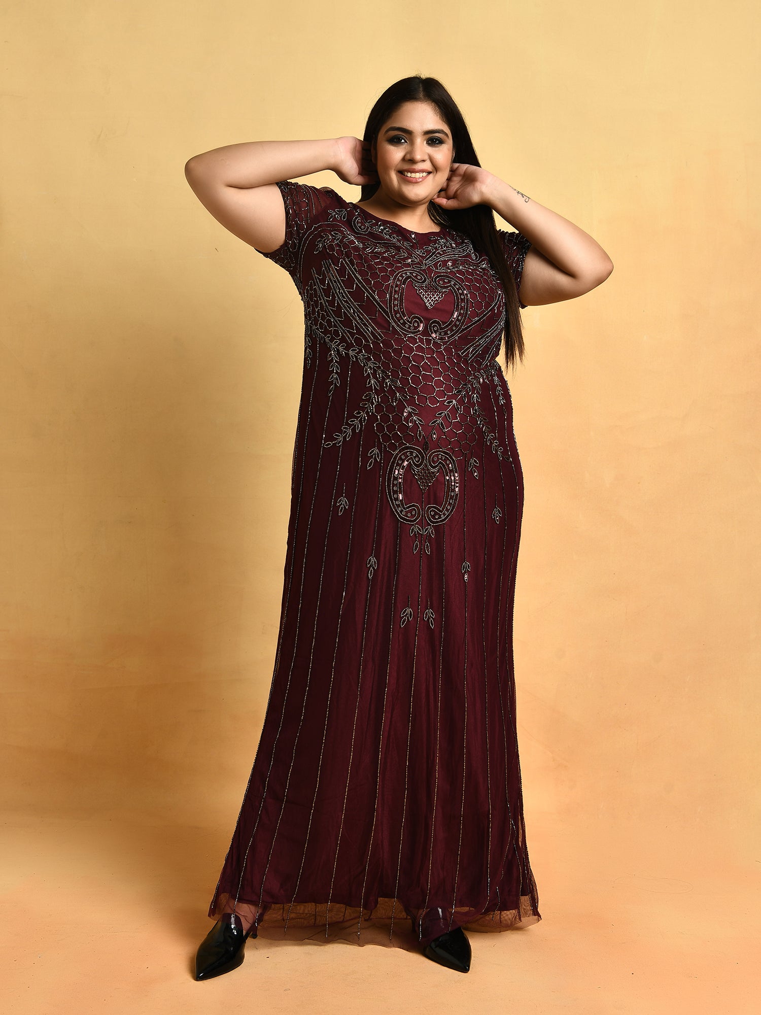 attic curves diva wine gown