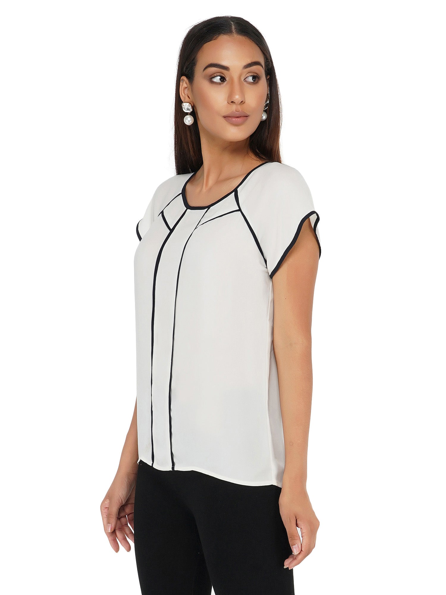 Attic Salt Contrast Piping Top