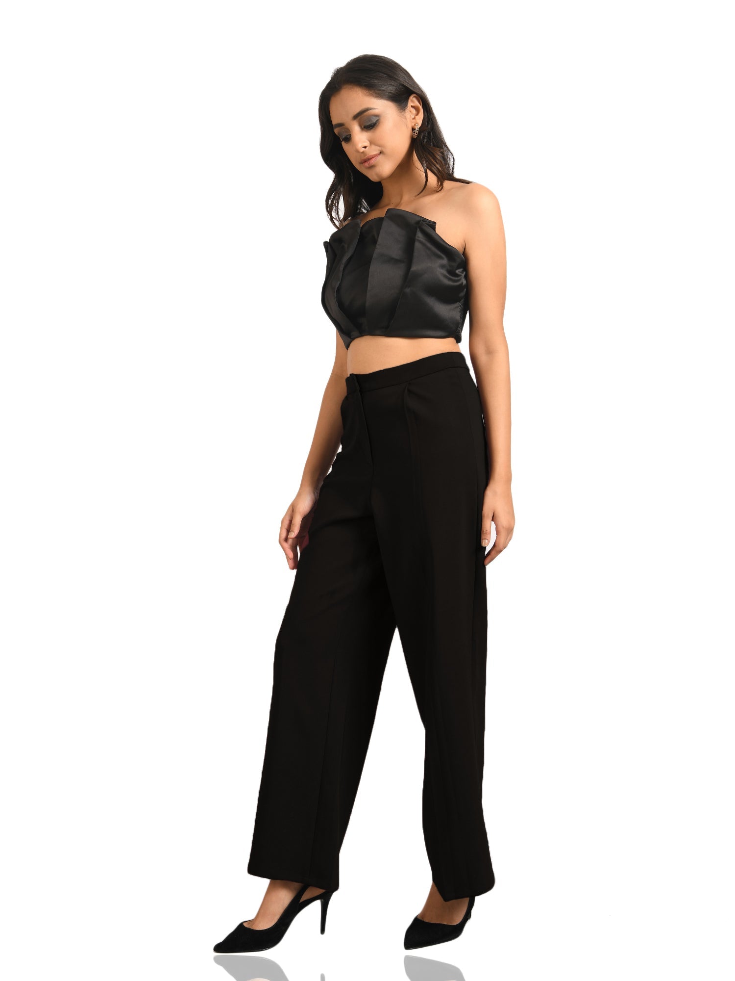 regular fit black pant