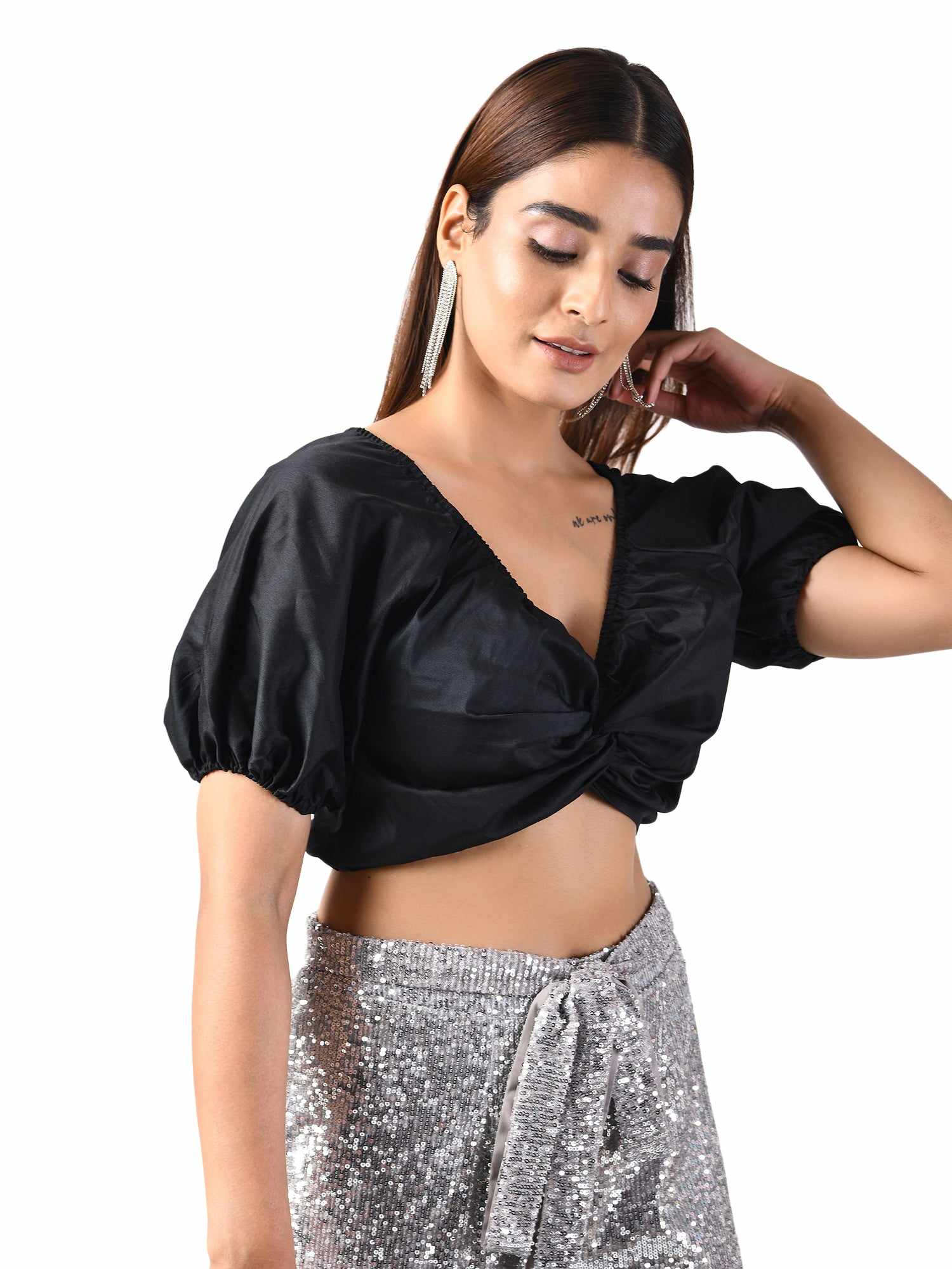 black front knotted crop top