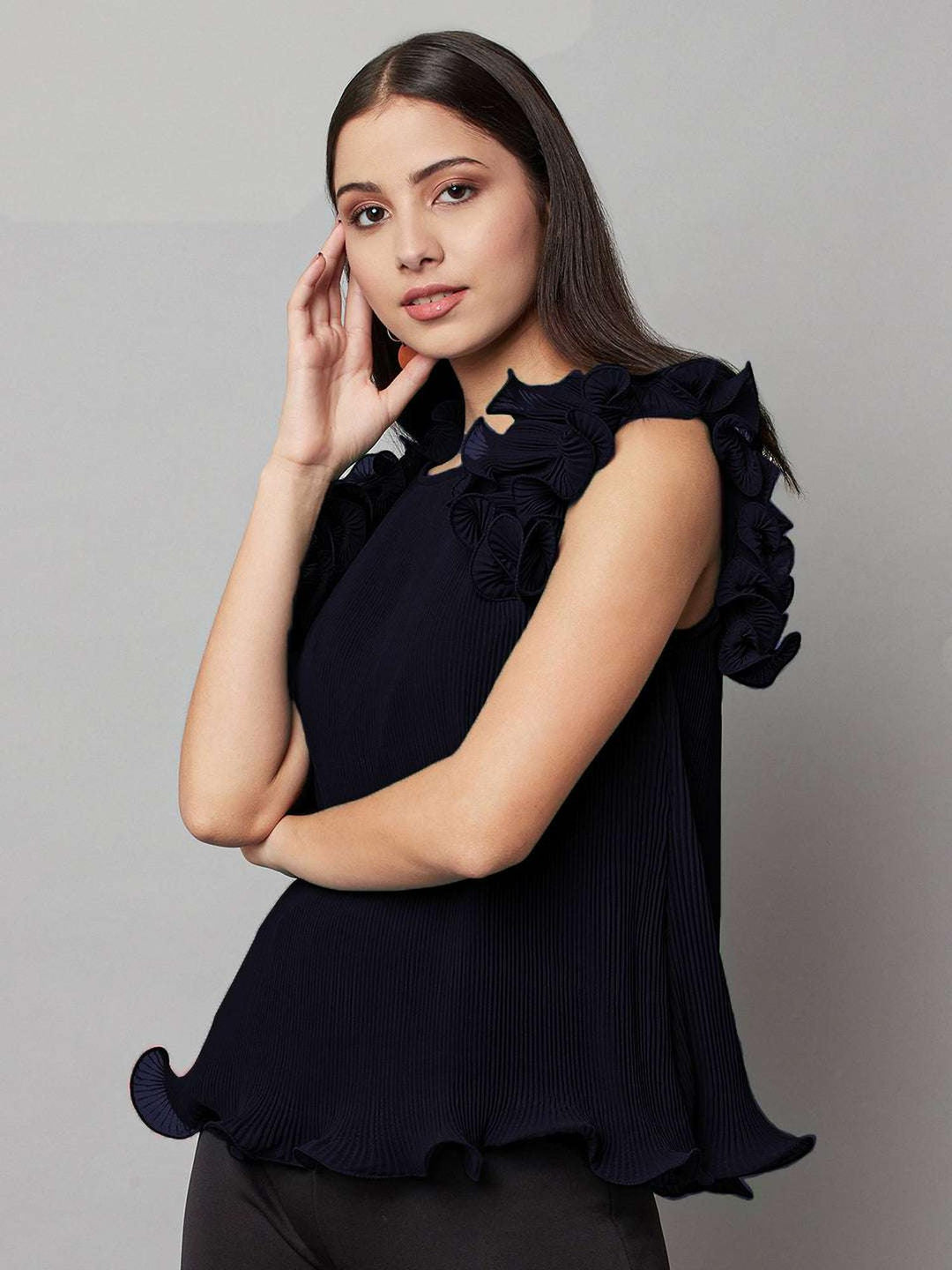 tinny dramatic sleeve top  