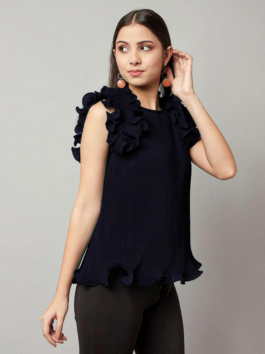 tinny dramatic sleeve top  