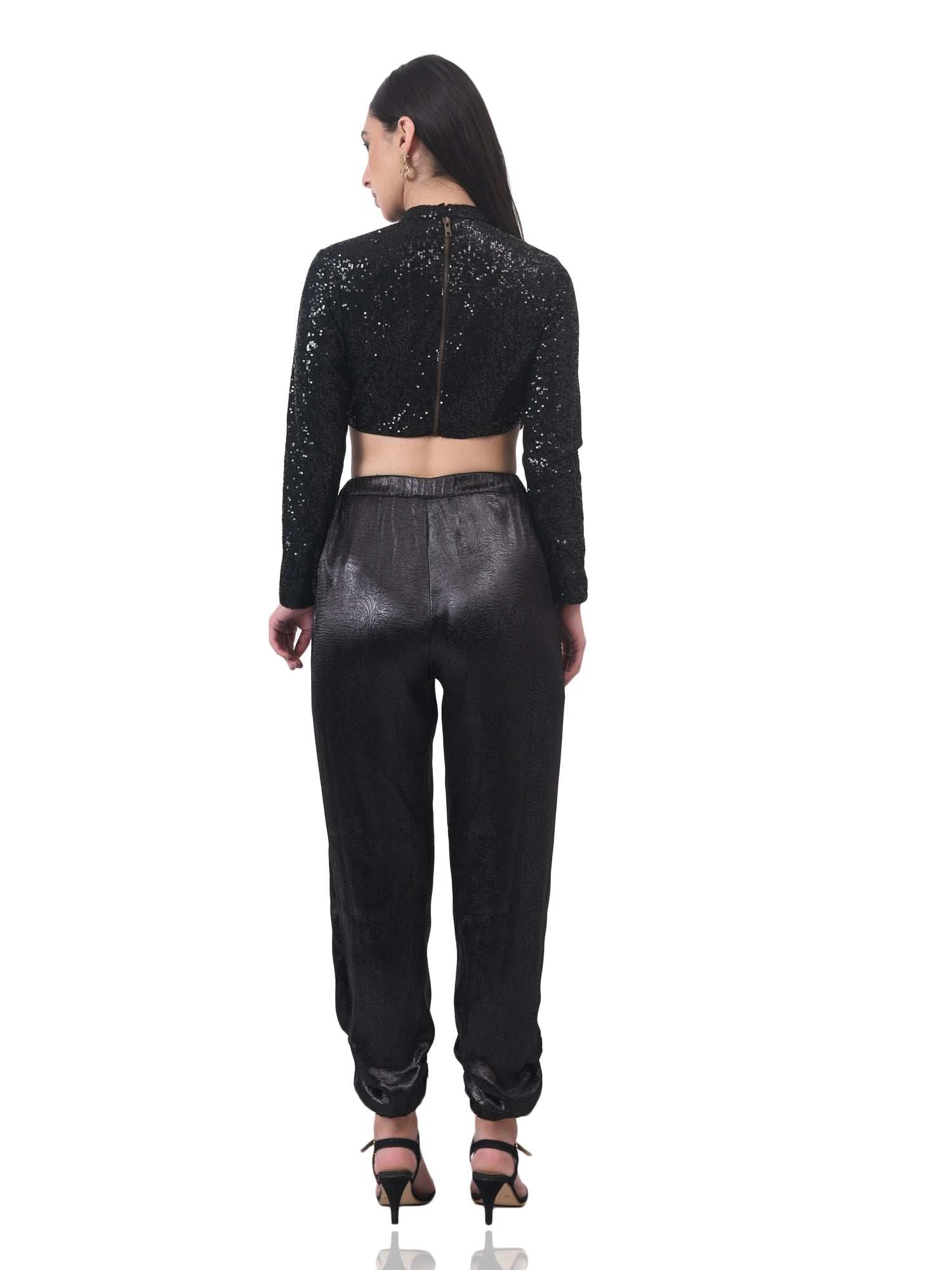 selvia black top