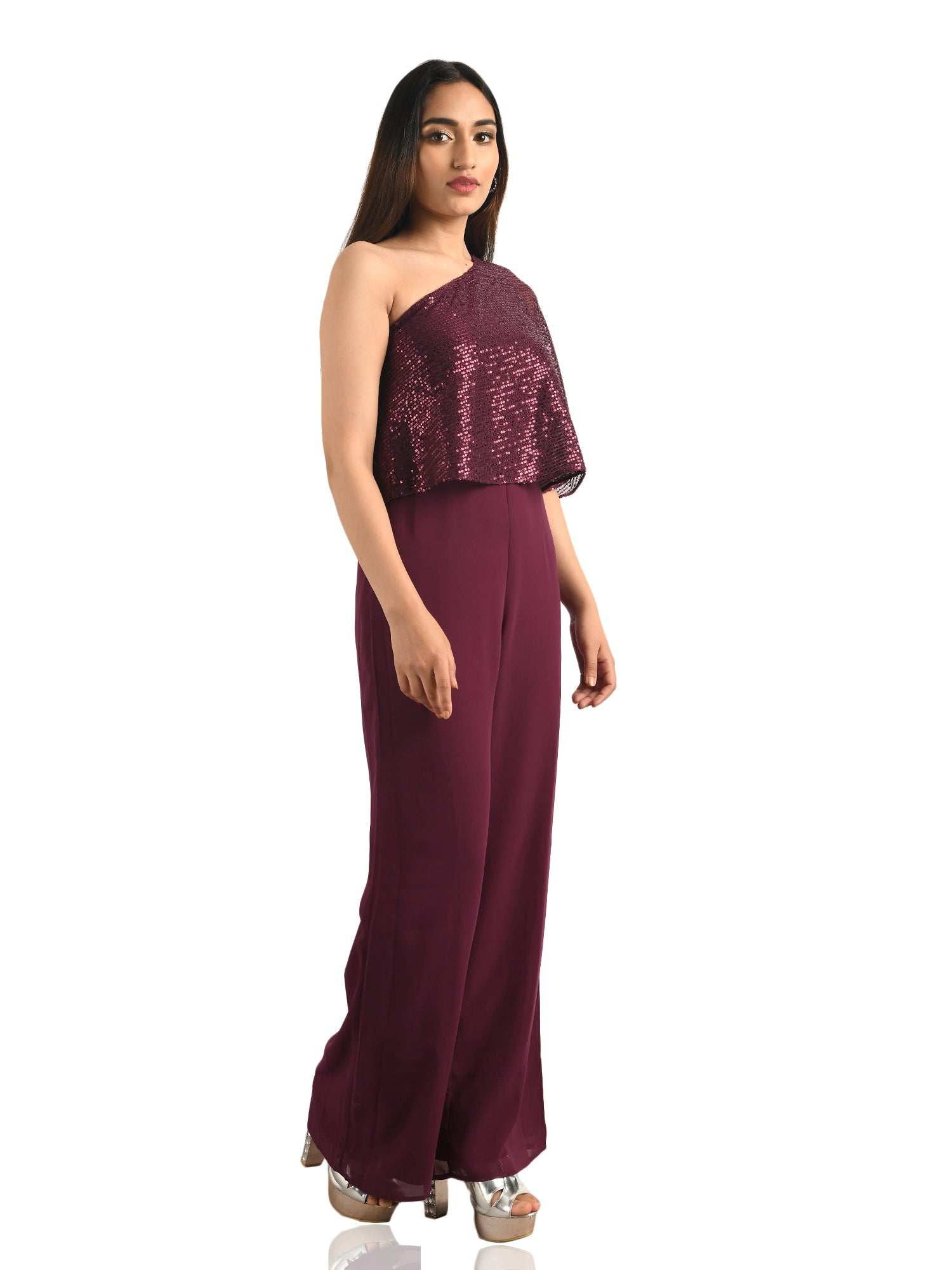 wine rocking it in jumpsuit