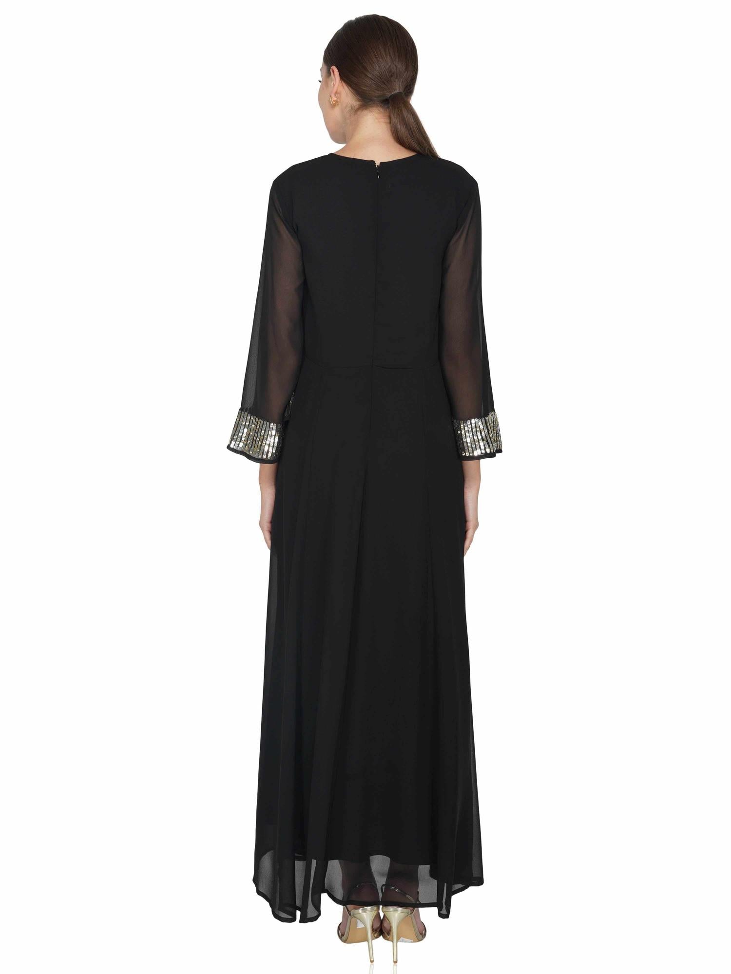 sequins bell cuff gown