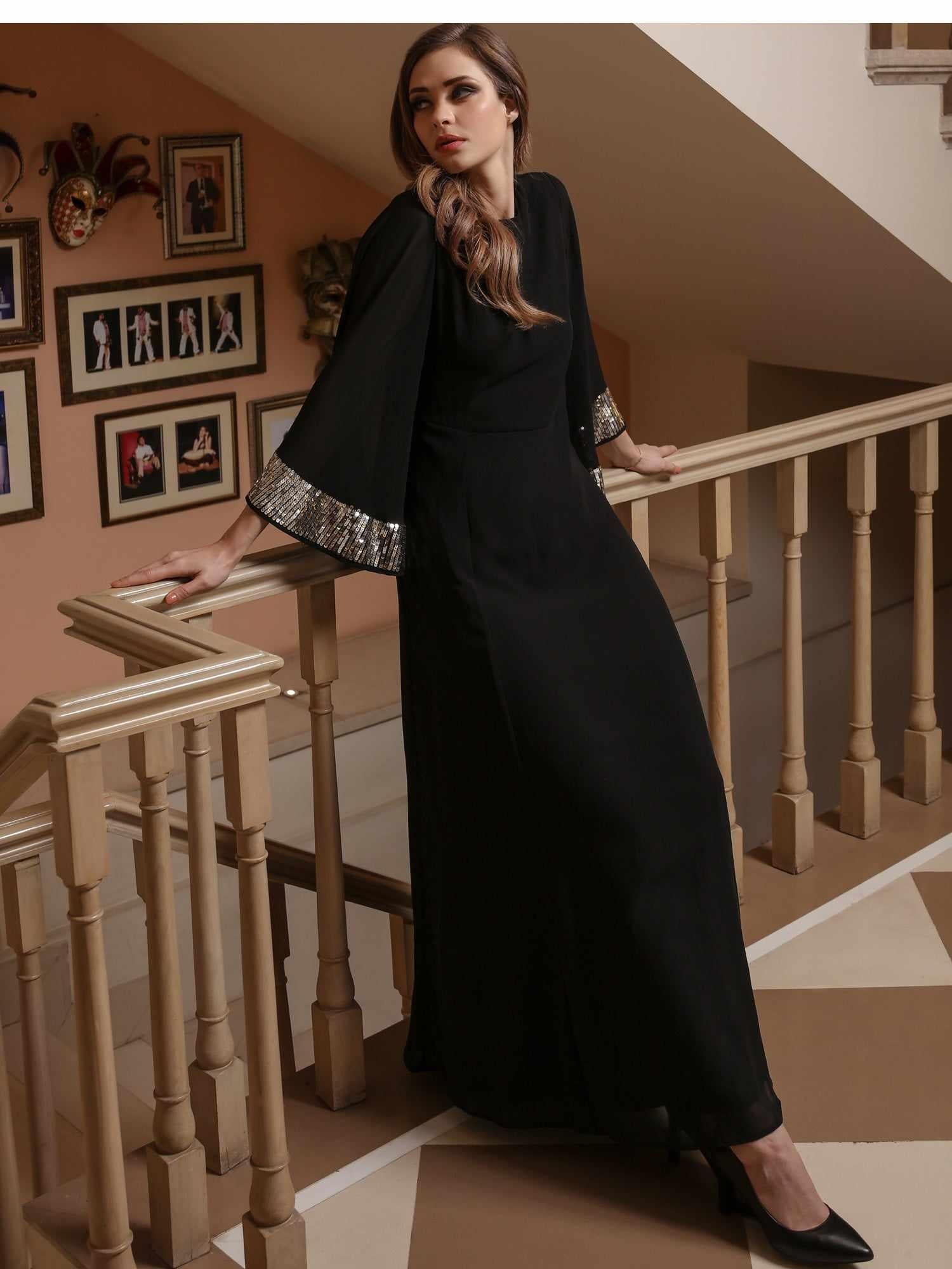 sequins bell cuff gown