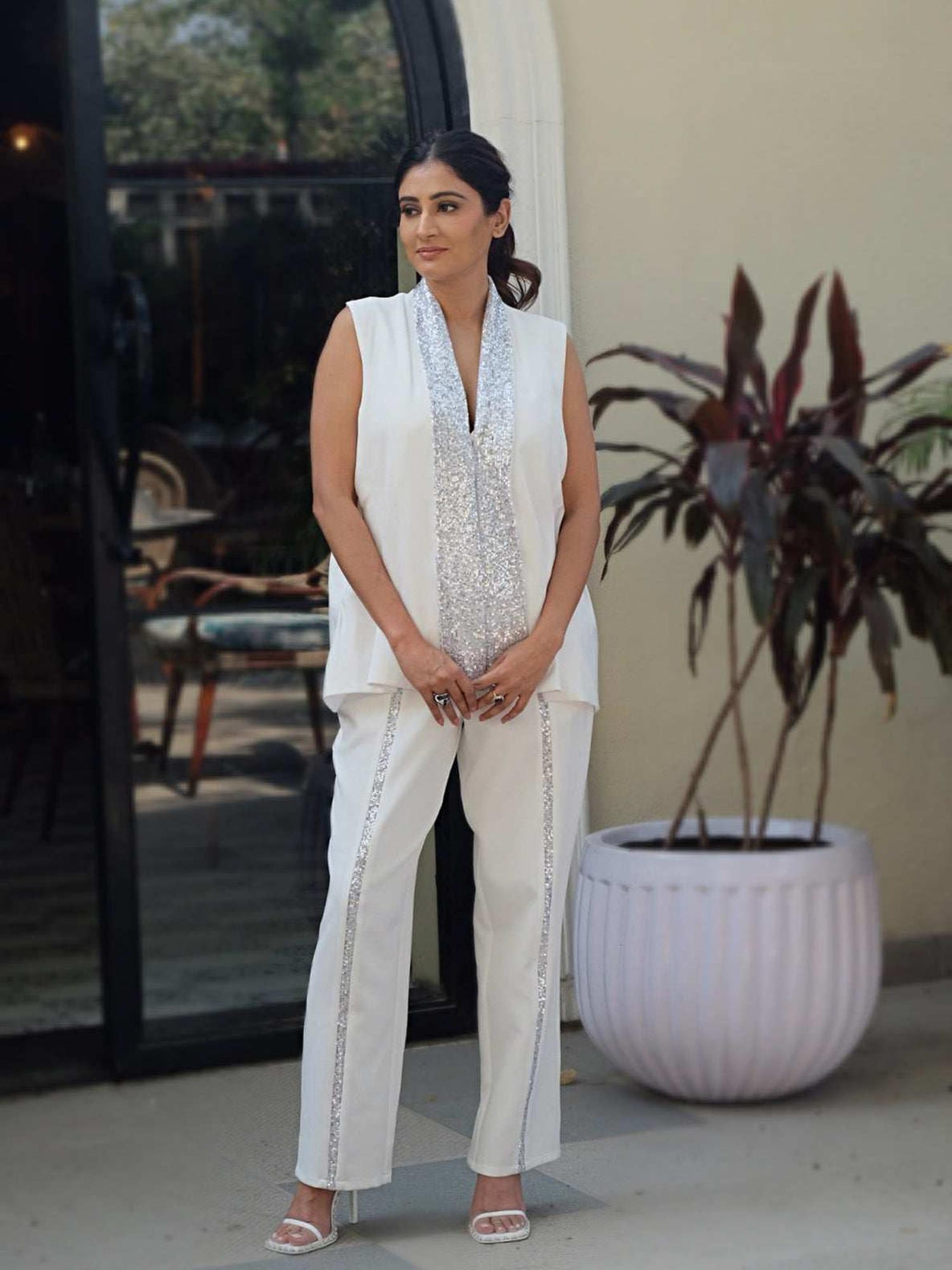 wide leg white pant