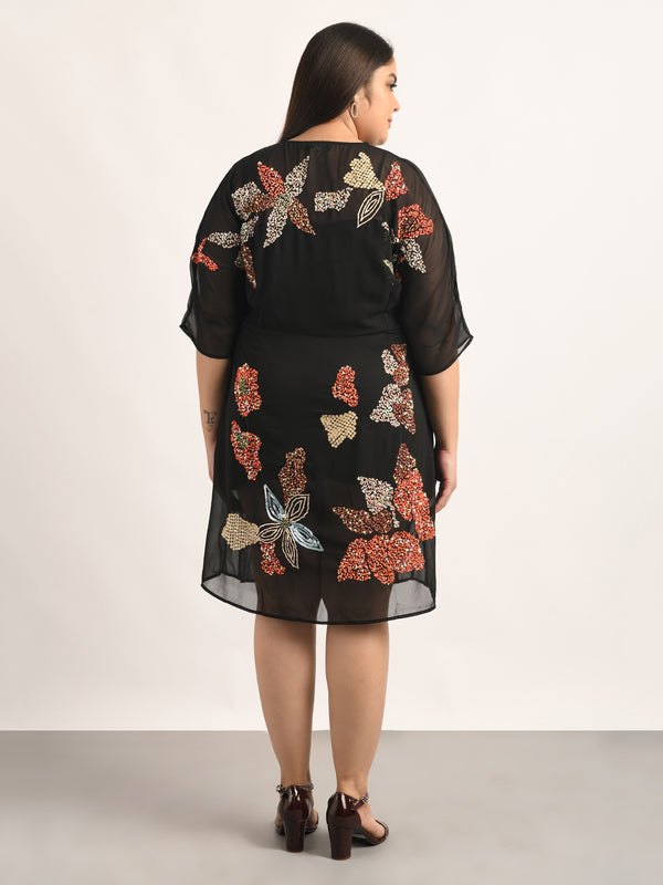 Attic Curves Contrast Flower Embroidery Mini